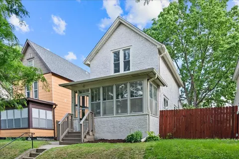 908 Sherburne Ave, Saint Paul, MN 55104