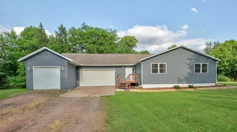 815 Woodside Dr, Cornell, WI 54732