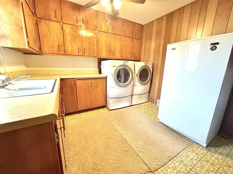 Other - 302 W Marshall St, Marshall, MN 56258 photo 1 of 4