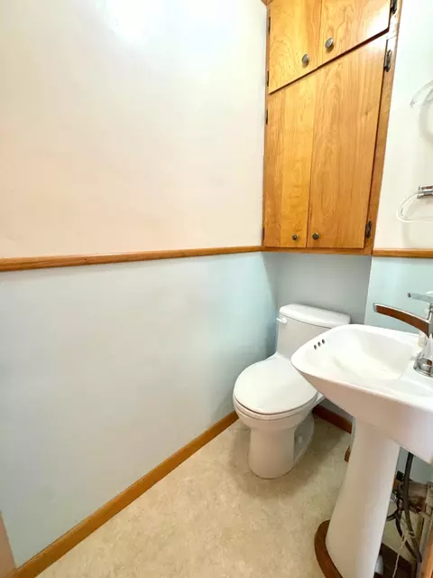Bath - 302 W Marshall St, Marshall, MN 56258 photo 1 of 2