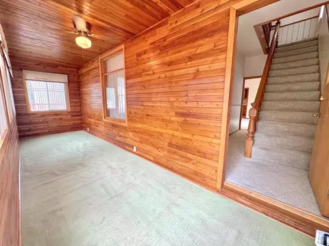 Exterior - 302 W Marshall St, Marshall, MN 56258 photo 2 of 6