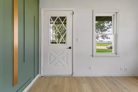 Entry Way - 304 20th St NW, Faribault, MN 55021 photo 1 of 2
