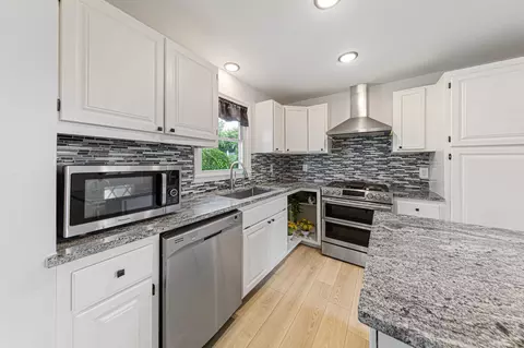 Kitchen - 304 20th St NW, Faribault, MN 55021 photo 3 of 6