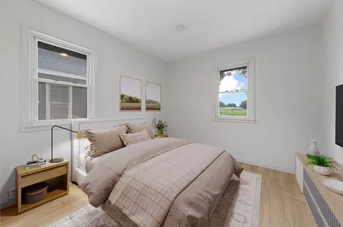 Bedroom - 304 20th St NW, Faribault, MN 55021 photo 4 of 8
