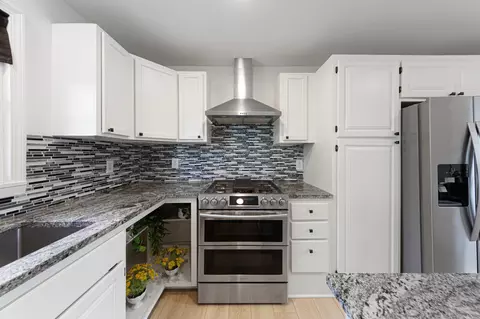 Kitchen - 304 20th St NW, Faribault, MN 55021 photo 4 of 6