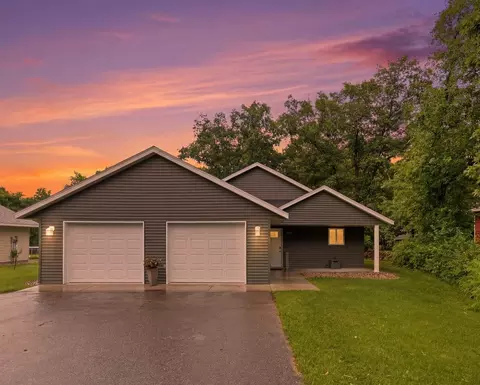 2013 E Oak Knoll Dr NE, Alexandria, MN 56308
