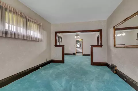 Living - 913 12th Ave S, Saint Cloud, MN 56301 photo 4 of 4