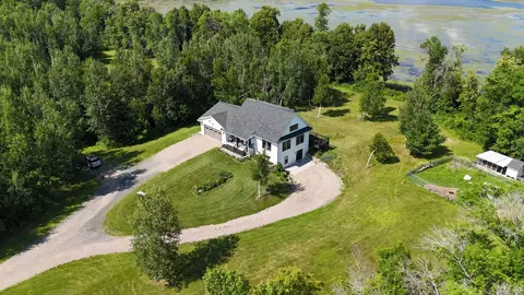 28615 Quail Rd, Shafer, MN 55074