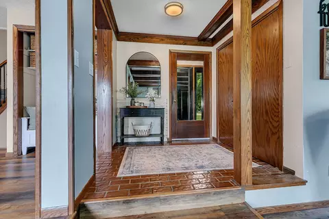 Entry Way - 2900 19th St S, Saint Cloud, MN 56301 photo 2 of 3