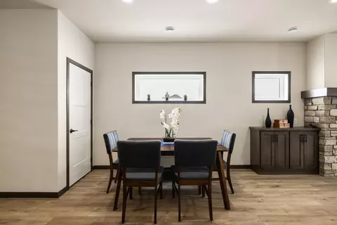 Dining - 927 Maple St, Kindred, ND 58051 photo 1 of 1
