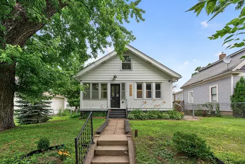 1069 Minnehaha Ave W, Saint Paul, MN 55104