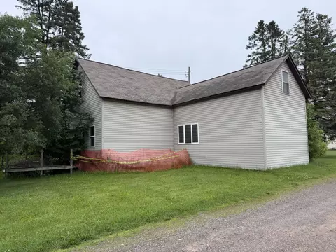 100 Clinton St S, Almena, WI 54805