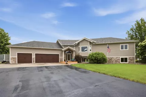15304 Trillium Trl, Lake Park, MN 56554