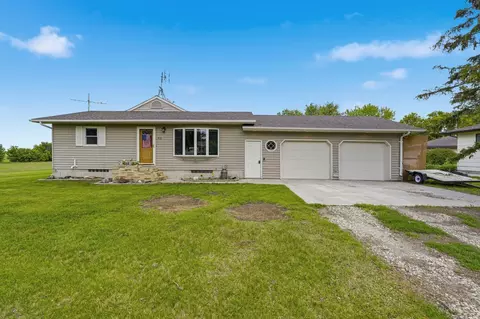 512 State St, Oslo, MN 56744