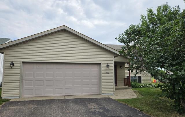 842 Savanna Ave, Saint Cloud, MN 56303