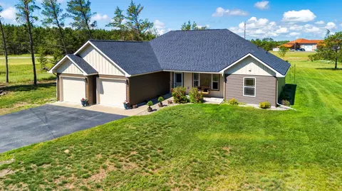 509 Kalee Ct SW, Bemidji, MN 56601