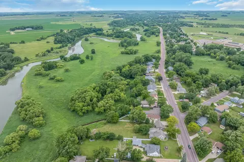 View/Area - 1193 River Rd, Windom, MN 56101 photo 10 of 11