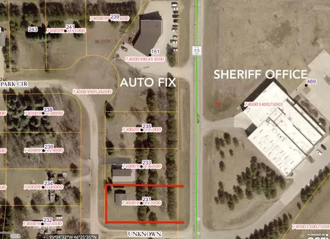 231 Park Cir, Ottertail, MN 56571