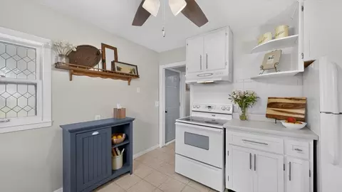 Kitchen - 416 Smith St, Spring Valley, MN 55975 photo 2 of 4