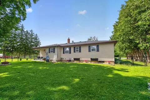 Exterior - 416 Smith St, Spring Valley, MN 55975 photo 8 of 11