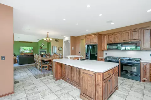 Kitchen - 19618 County Road 3, Brainerd, MN 56401 photo 6 of 7