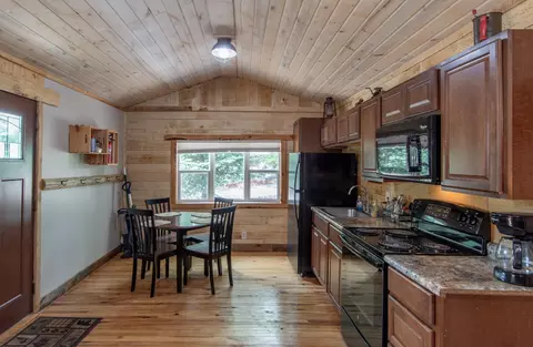 Kitchen - 19618 County Road 3, Brainerd, MN 56401 photo 7 of 7