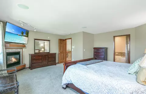 Bedroom - 19618 County Road 3, Brainerd, MN 56401 photo 8 of 17