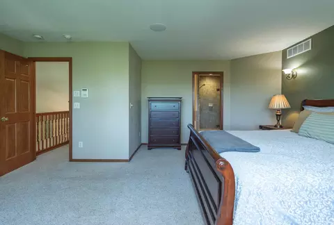 Bedroom - 19618 County Road 3, Brainerd, MN 56401 photo 6 of 17
