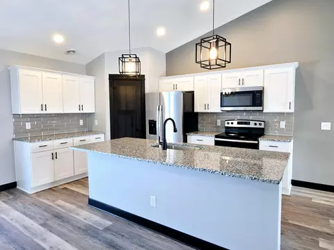 Kitchen - 321 Falcon Run, Eagle Lake, MN 56024 photo 1 of 4