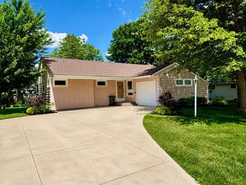 1702 3rd Ave NW, Austin, MN 55912