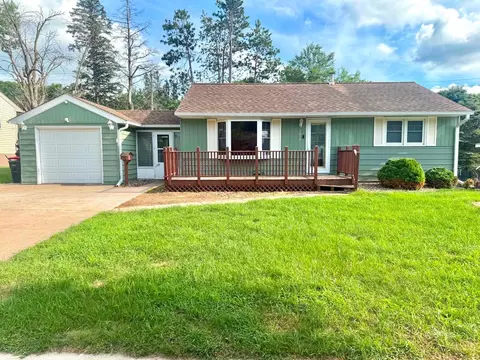 1019 Maple St, Red Wing, MN 55066