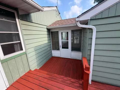 Exterior - 1019 Maple St, Red Wing, MN 55066 photo 4 of 7