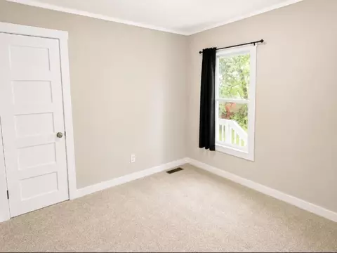 Bedroom - 705 SE 19th St, Brainerd, MN 56401 photo 3 of 4