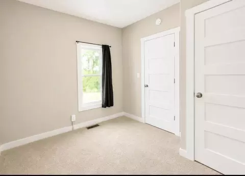 Bedroom - 705 SE 19th St, Brainerd, MN 56401 photo 2 of 4