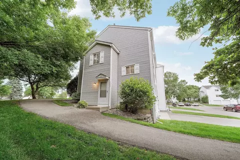 9084 Terra Verde Trl, Eden Prairie, MN 55347