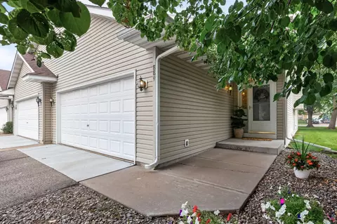 889 125th Dr NE, Blaine, MN 55434