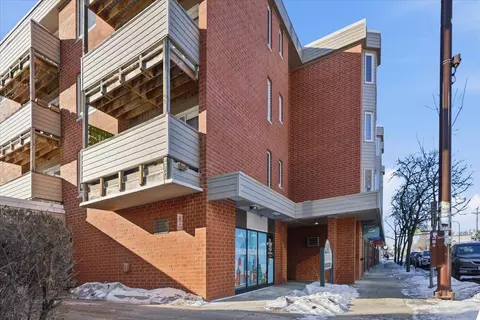 Exterior - 2425 E Franklin Ave #212, Minneapolis, MN 55406 photo 2 of 2