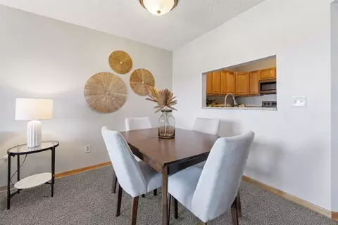 Dining - 2425 E Franklin Ave #212, Minneapolis, MN 55406 photo 2 of 2