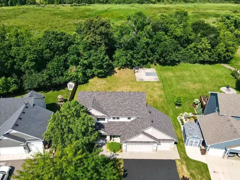 View/Area - 2001 Buffalo Run Rd, Buffalo, MN 55313 photo 1 of 3