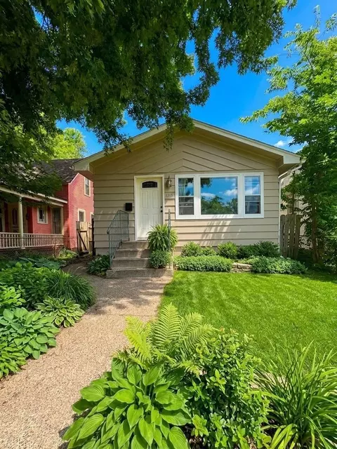 1315 Buchanan St NE, Minneapolis, MN 55413