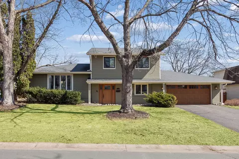7221 Cornelia Dr, Edina, MN 55435