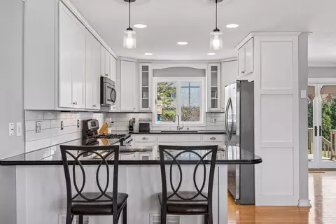 Kitchen - 7221 Cornelia Dr, Edina, MN 55435 photo 1 of 5