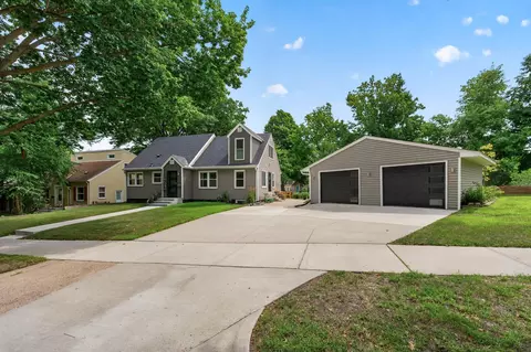2605 Garfield St NE, Minneapolis, MN 55418