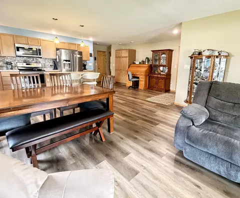 1903 Bud Rd, Windom, MN 56101 photo 11