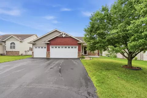 182 Ardennes Ave NE, Shakopee, MN 55379