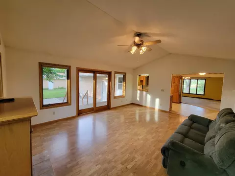 Living - 5182 45th Ave SE, Saint Cloud, MN 56304 photo 3 of 6
