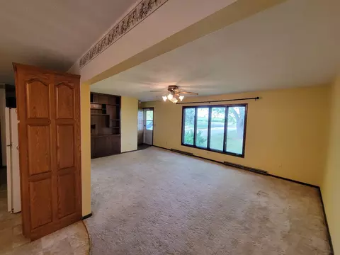 Living - 5182 45th Ave SE, Saint Cloud, MN 56304 photo 6 of 6