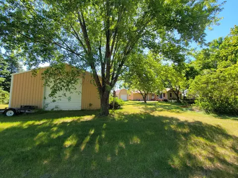 Exterior - 5182 45th Ave SE, Saint Cloud, MN 56304 photo 10 of 27