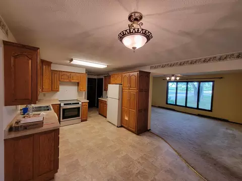 Kitchen - 5182 45th Ave SE, Saint Cloud, MN 56304 photo 1 of 2