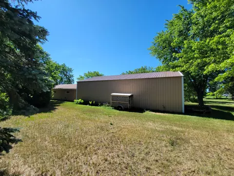 Exterior - 5182 45th Ave SE, Saint Cloud, MN 56304 photo 12 of 27